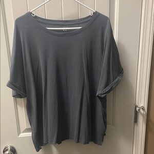GAP Charcoal Short Sleeve Women's Tee